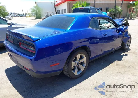2018 Dodge Challenger Sxt z USA, uszkodzony, nr VIN 2C3CDZAG9JH339472